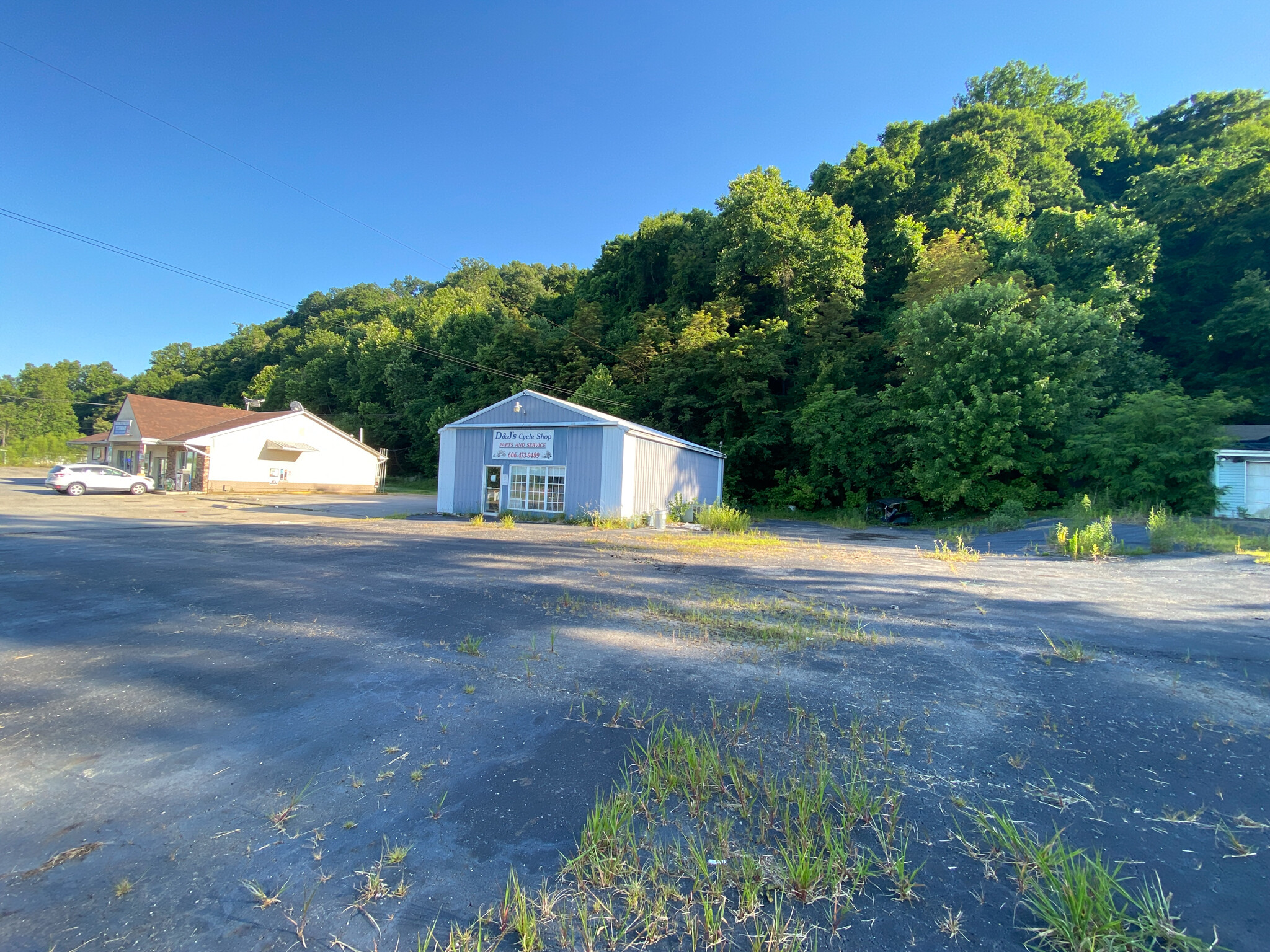 11845 US 23 Hwy, Wurtland, KY for sale Primary Photo- Image 1 of 1