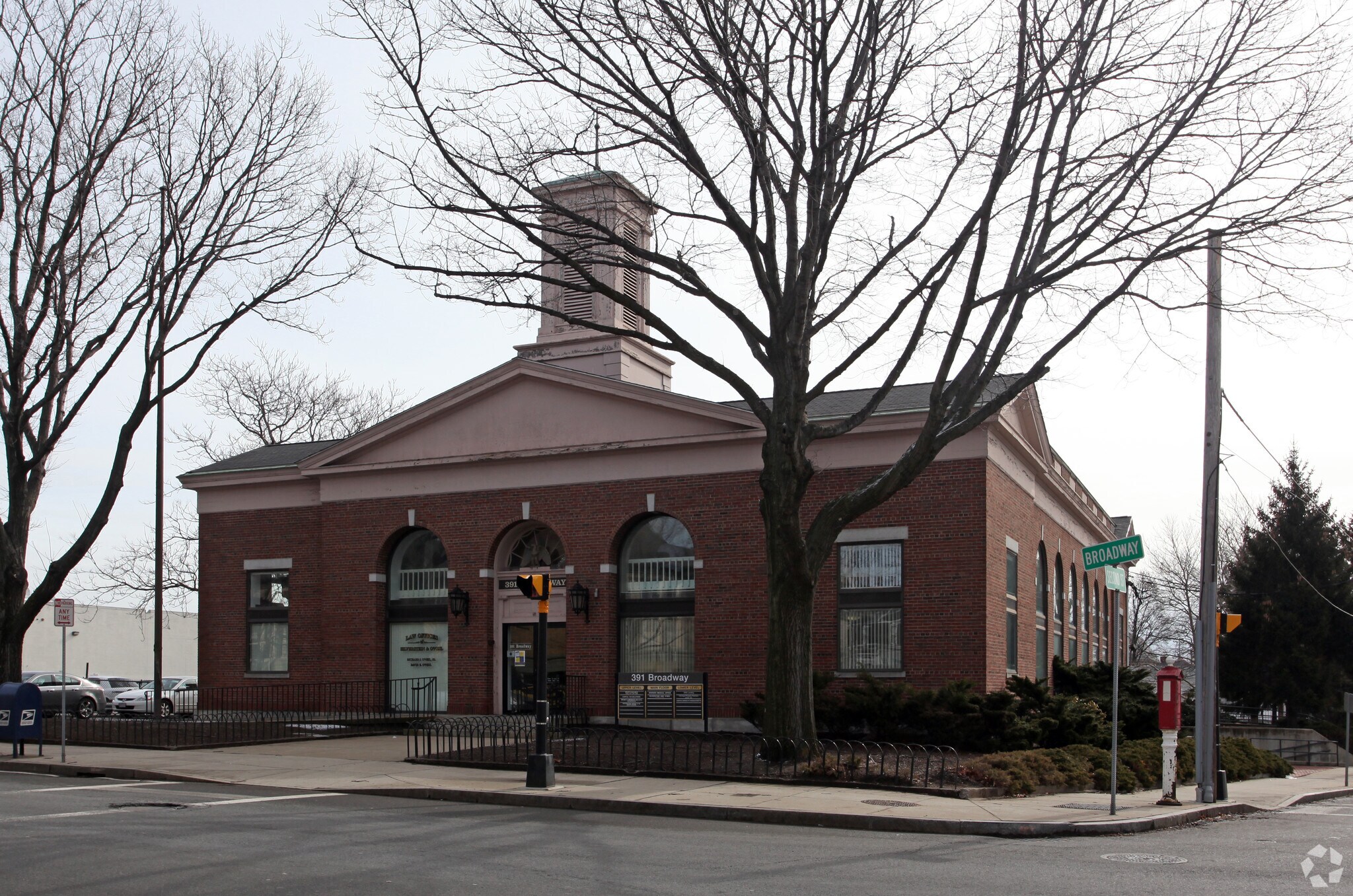 391 Broadway, Everett, MA for sale Primary Photo- Image 1 of 1