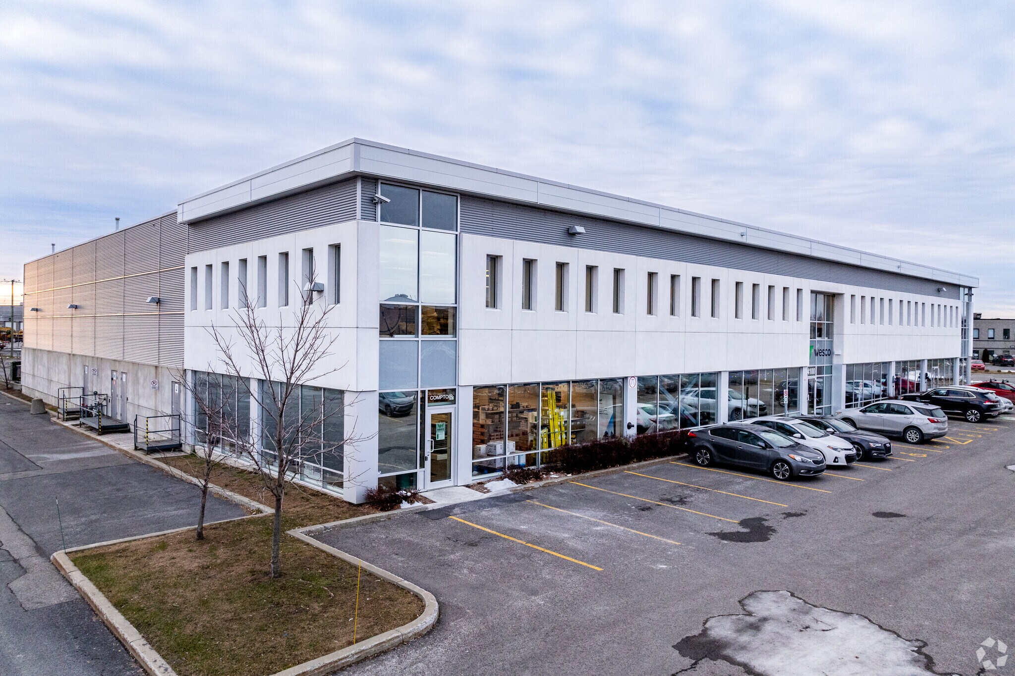 4100 Pl de Java, Brossard, QC for sale Primary Photo- Image 1 of 1