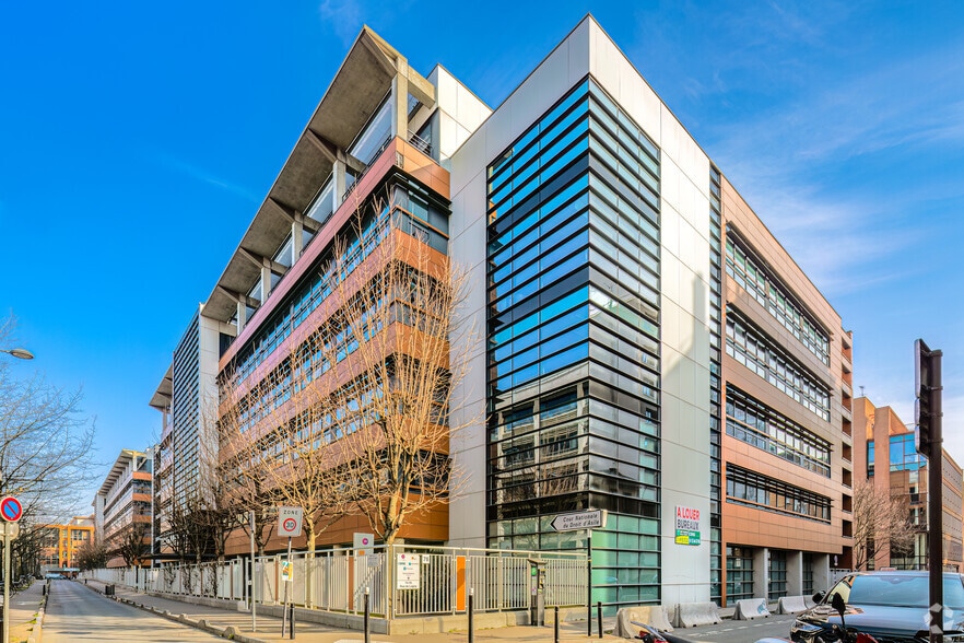 3-15 Rue Henri Rol Tanguy, Montreuil for lease - Building Photo - Image 3 of 4