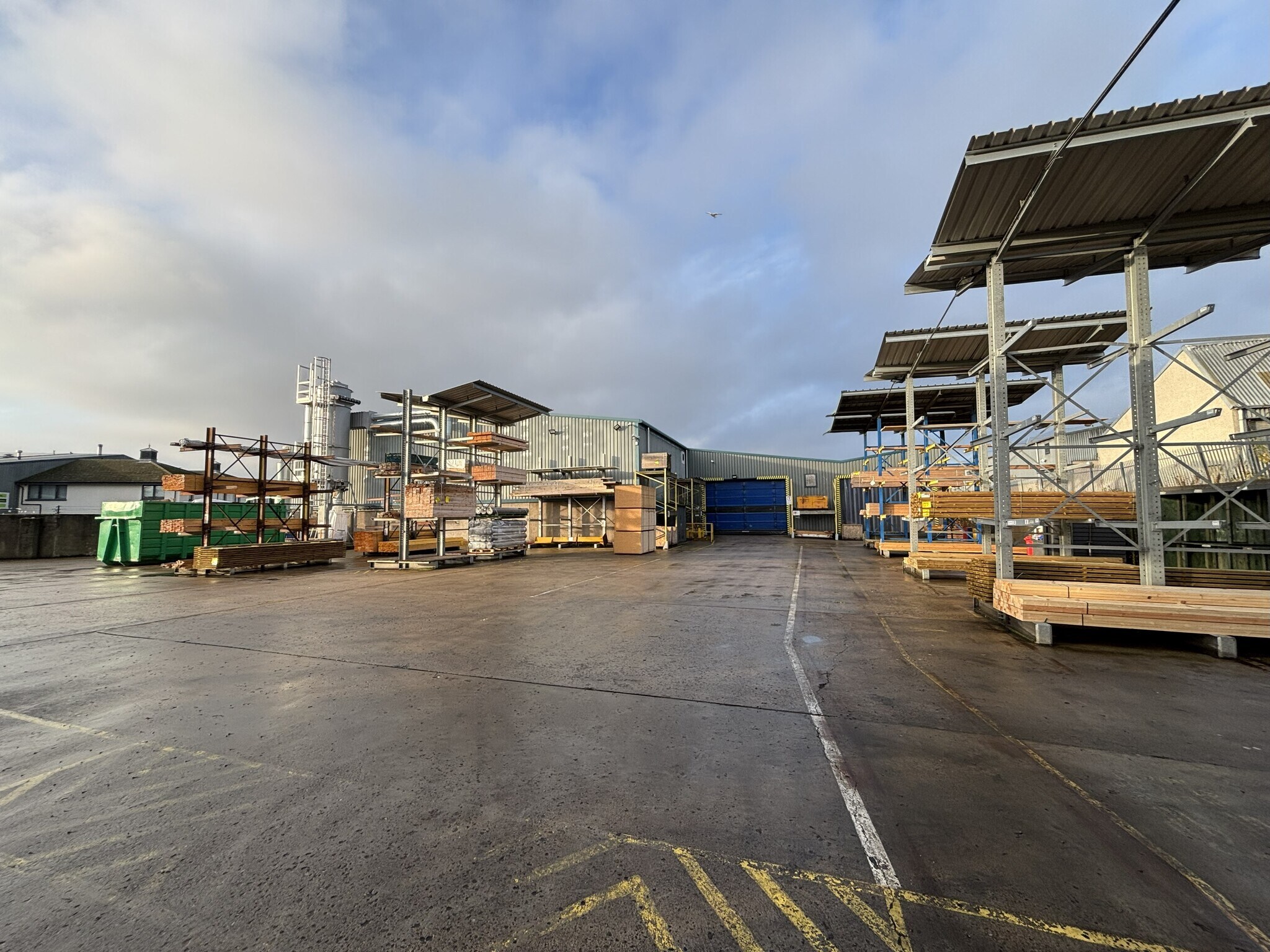 Souterford Ave, Inverurie for lease Primary Photo- Image 1 of 3