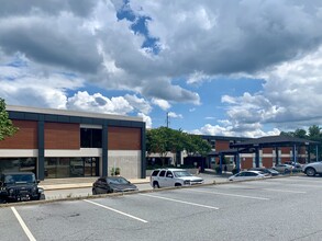 2550 Windy Hill Rd SE, Marietta, GA for lease Building Photo- Image 1 of 3