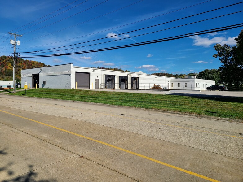 121 Erskine Ln, Scott Depot, WV for sale - Building Photo - Image 1 of 1