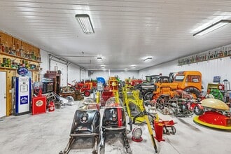 6225 Lark Rd NW, Sauk Rapids, MN for sale Interior Photo- Image 2 of 12