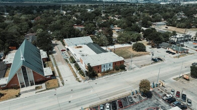 900 Natchez Ave, Pasadena, TX for lease Building Photo- Image 1 of 8