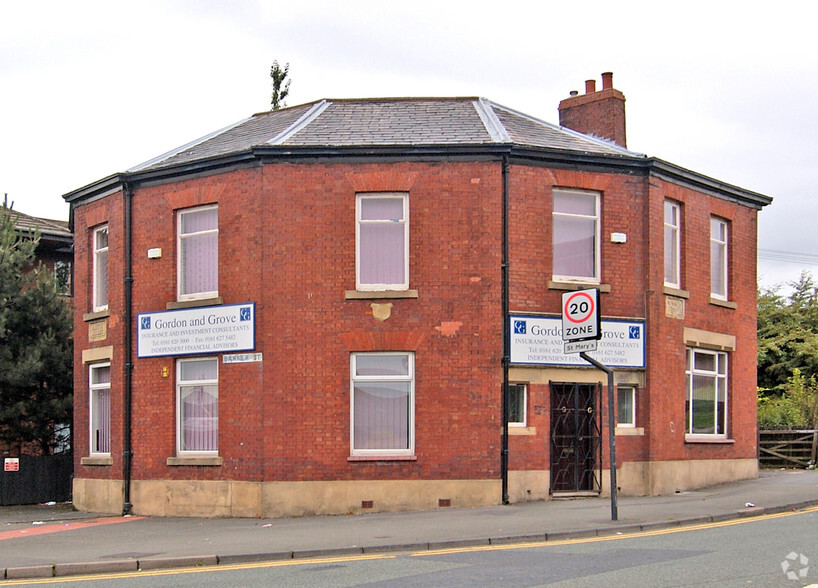 2 Barker St, Oldham for sale - Primary Photo - Image 1 of 1