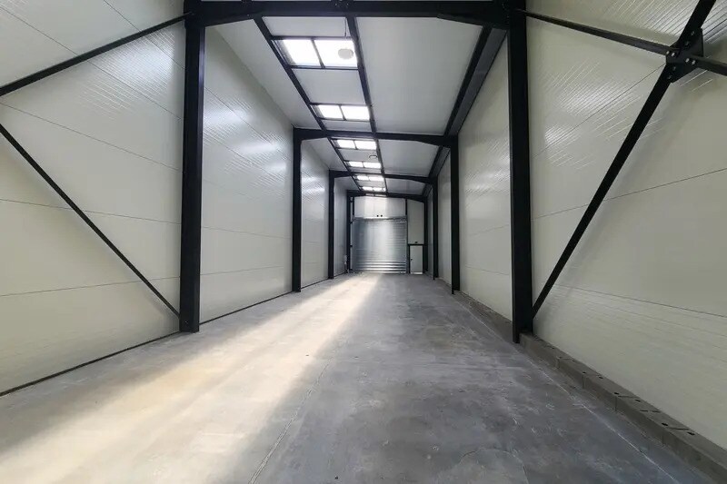 Flex in Sète for lease - Interior Photo - Image 3 of 9