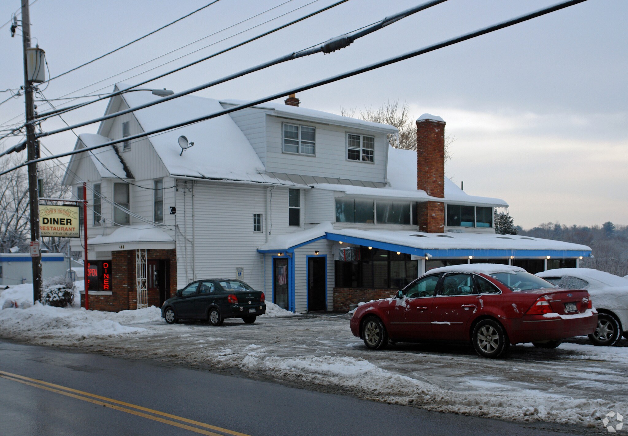 408 Rosa Rd, Schenectady, NY 12308