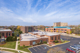 600 N First Bank Dr, Palatine, IL - aerial  map view