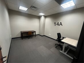 2200 E Williams Field Rd, Gilbert, AZ for lease Building Photo- Image 1 of 2