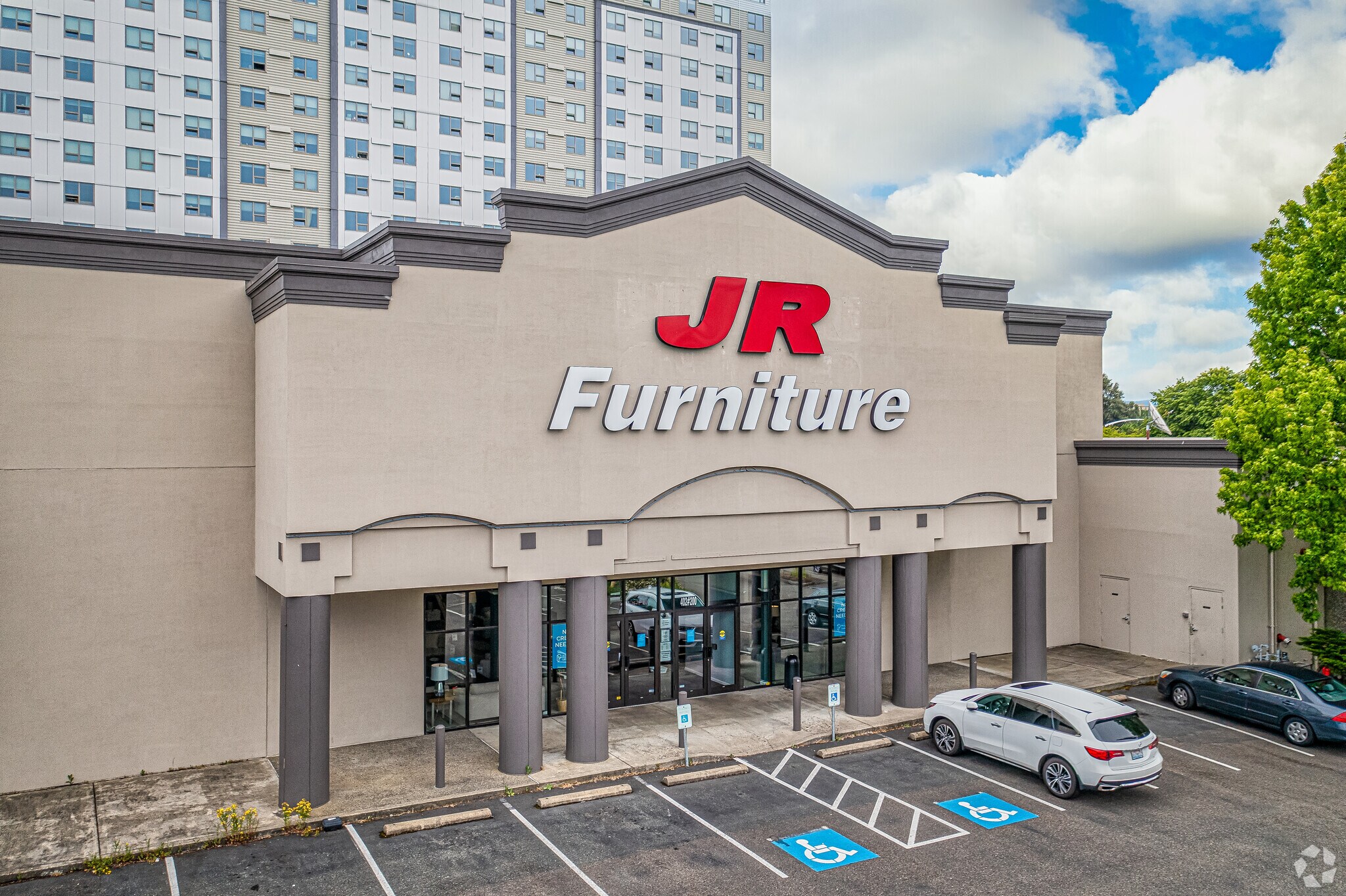 402 Strander Blvd, Tukwila, WA for sale Primary Photo- Image 1 of 1