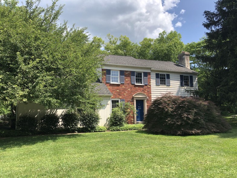 800 Penllyn Blue Bell Pike, Blue Bell, PA 19422