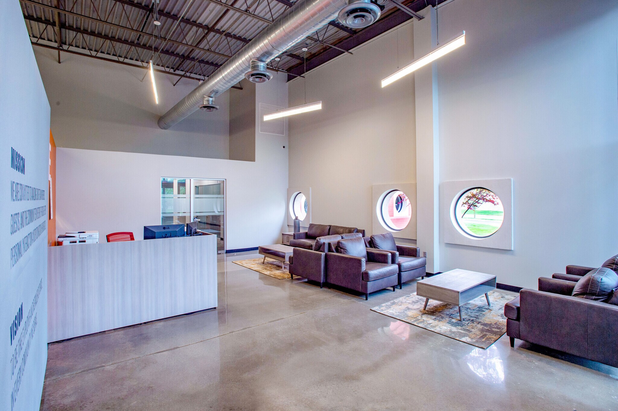 200-298 Fernwood Ave, Edison, NJ for lease Interior Photo- Image 1 of 5