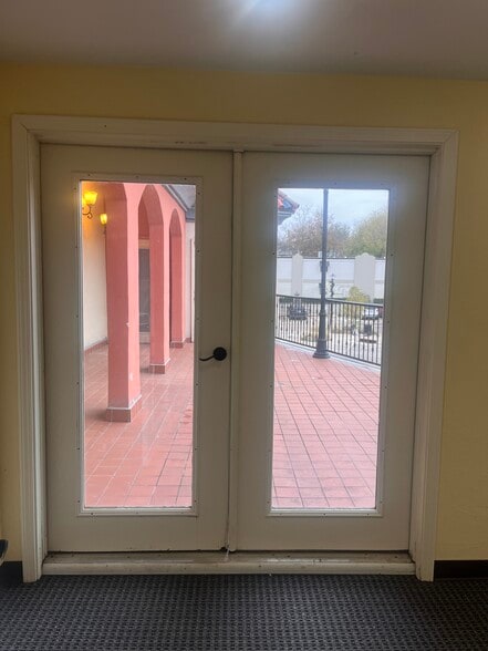 3010 Paseo, Oklahoma City, OK for lease - Building Photo - Image 2 of 10