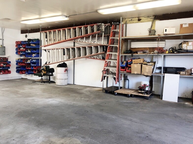 5230 E 12th St, Oakland, CA for sale - Building Photo - Image 3 of 16