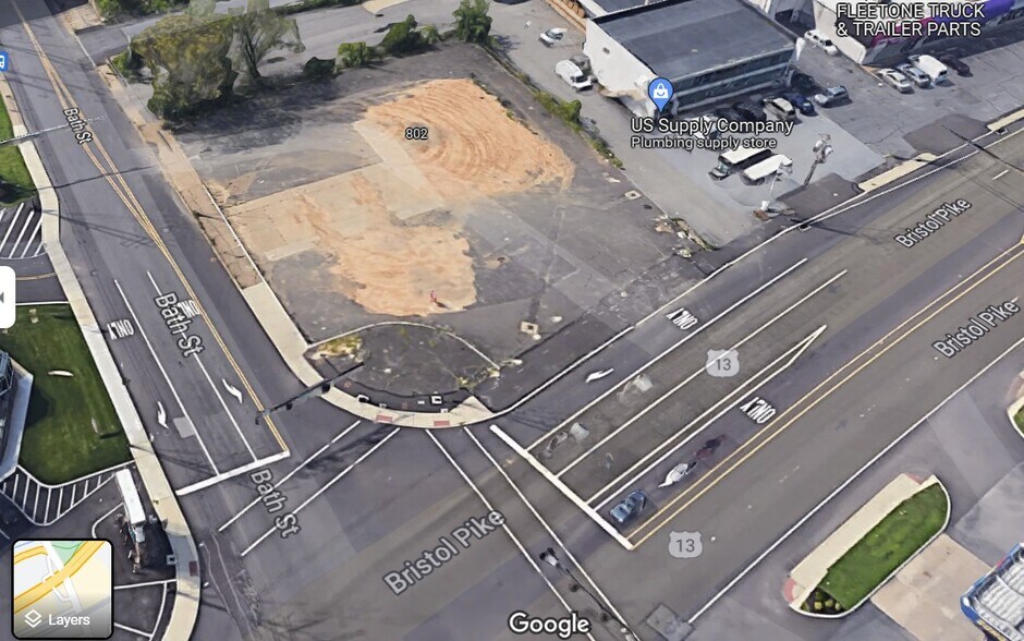 802 Bath St, Bristol, PA 19007