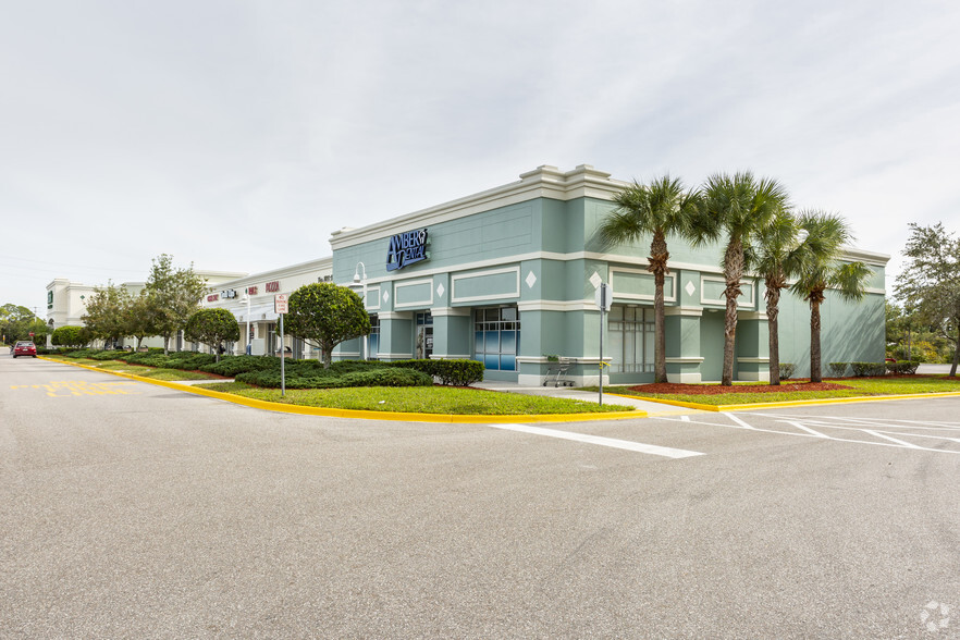 13435 McCall Rd, Port Charlotte, FL for lease - Building Photo - Image 2 of 8