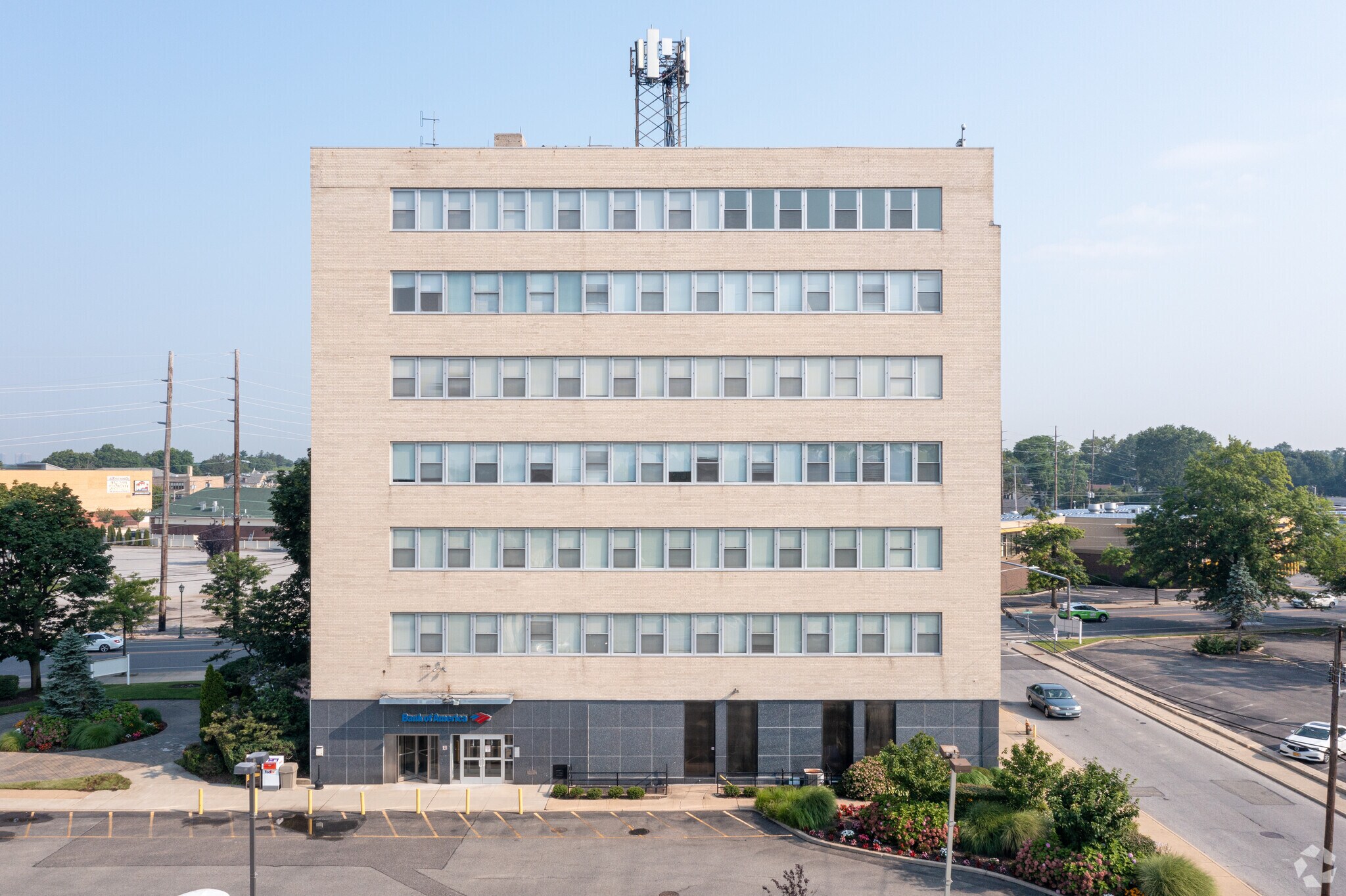 60 Hempstead Ave, West Hempstead, NY 11552 Office for Lease