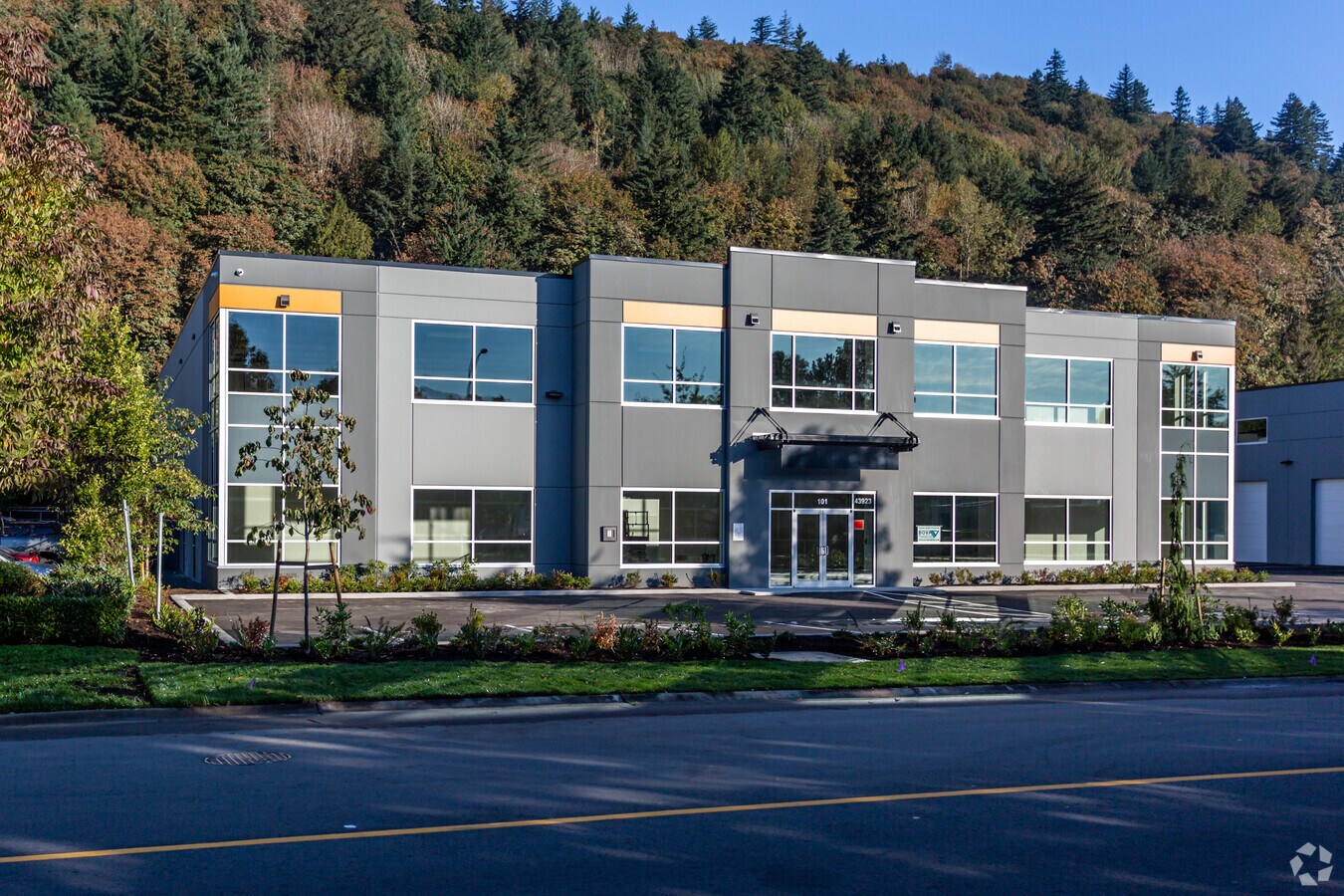 43923 Progress Way, Chilliwack, BC V2R 0E6