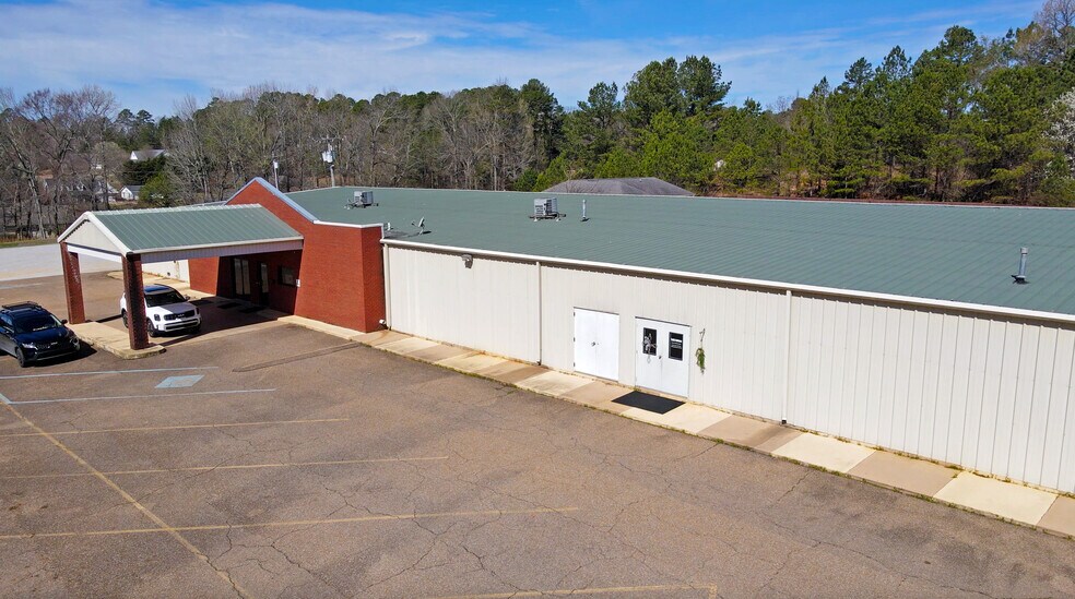 3903 S Lamar Blvd, Oxford, MS for sale - Building Photo - Image 3 of 27