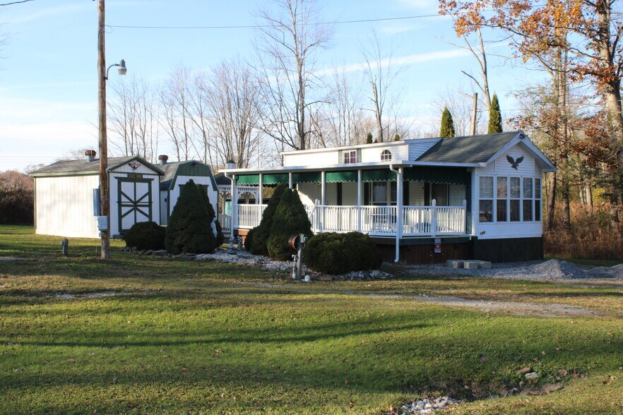 108 Front St, Fallentimber, PA 16639