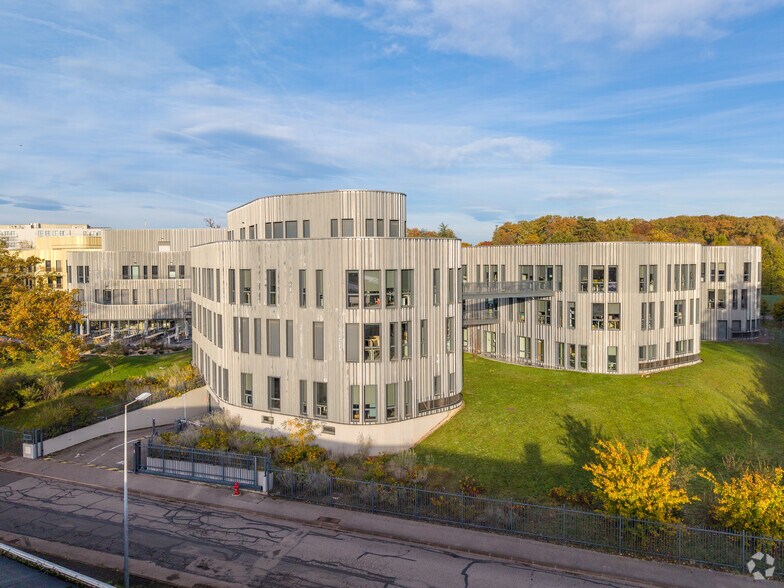 Office in Limonest for lease - Aerial - Image 2 of 5