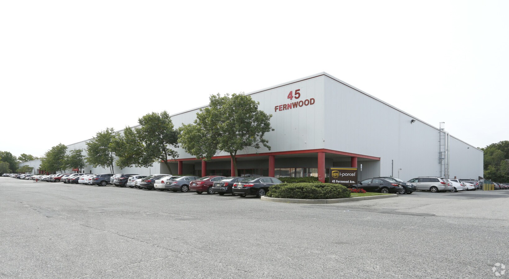 45 Fernwood Ave, Edison, NJ 08837