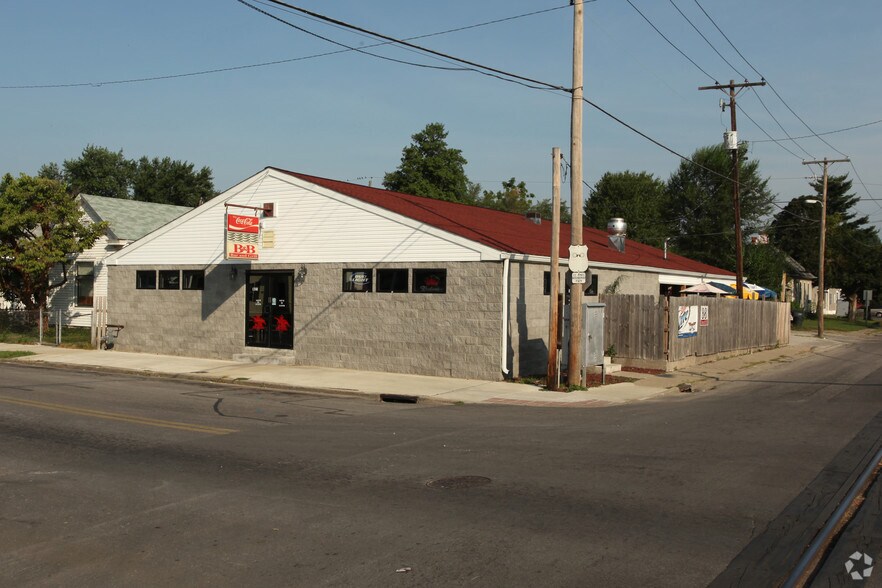 1423 Culbertson Ave, New Albany, IN 47150