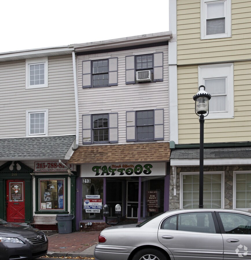 213 Mill St, Bristol, PA 19007