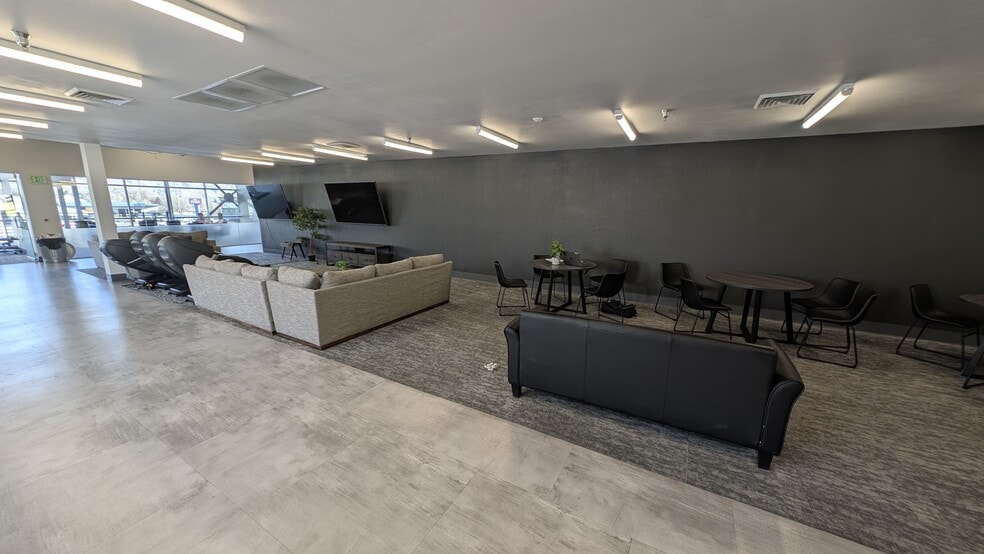 1640-1658 S State St, Orem, UT for lease - Interior Photo - Image 3 of 21