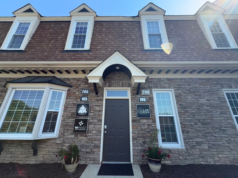 211 E Six Forks Rd, Raleigh, NC for sale - Building Photo - Image 2 of 12