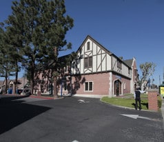 14011 Beach Blvd, Westminster CA - Drive Through Restaurant