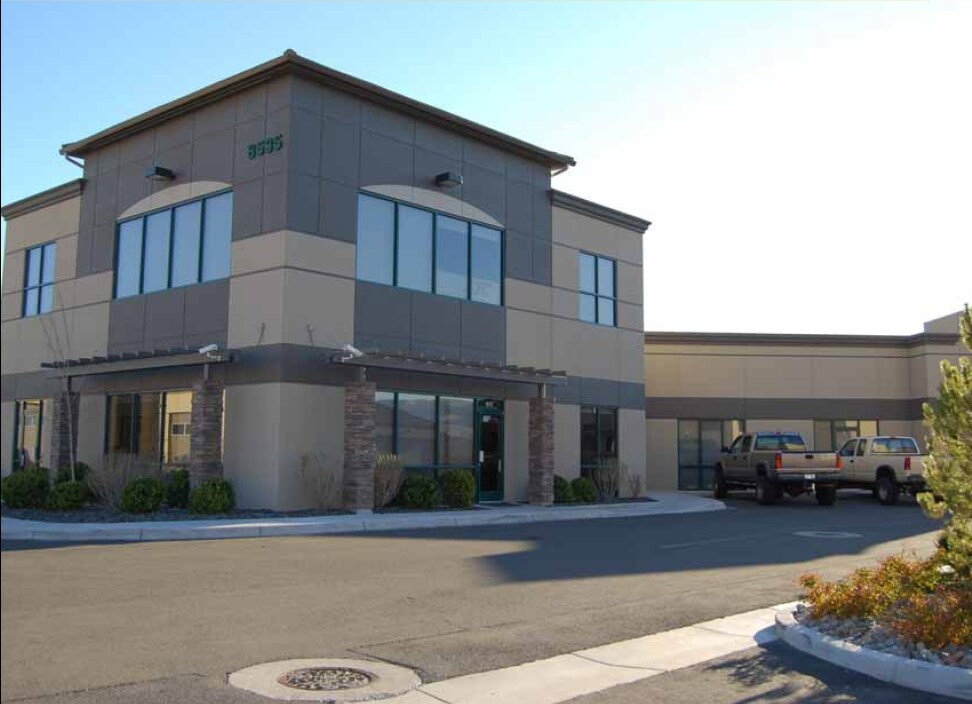 8535 Double R Blvd, Reno, NV for sale Primary Photo- Image 1 of 1