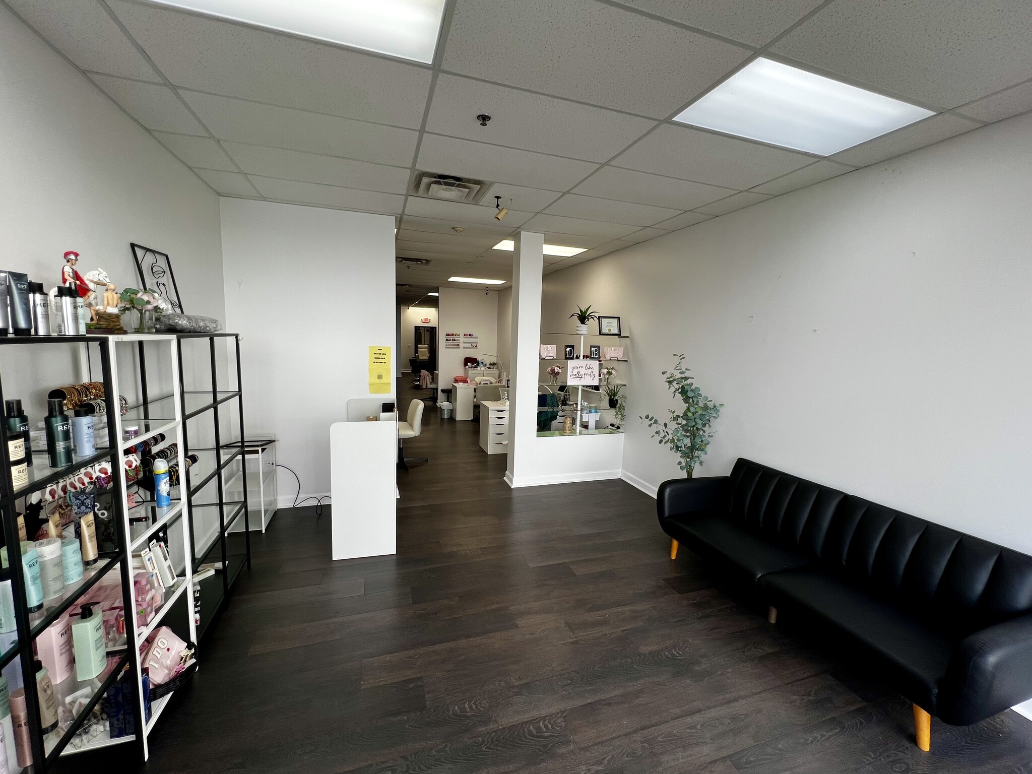 Belvidere Rd @ Hainesvill, Hainesville, IL for lease Interior Photo- Image 1 of 3