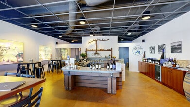 375 Healdsburg Ave, Healdsburg, CA for lease Interior Photo- Image 2 of 13