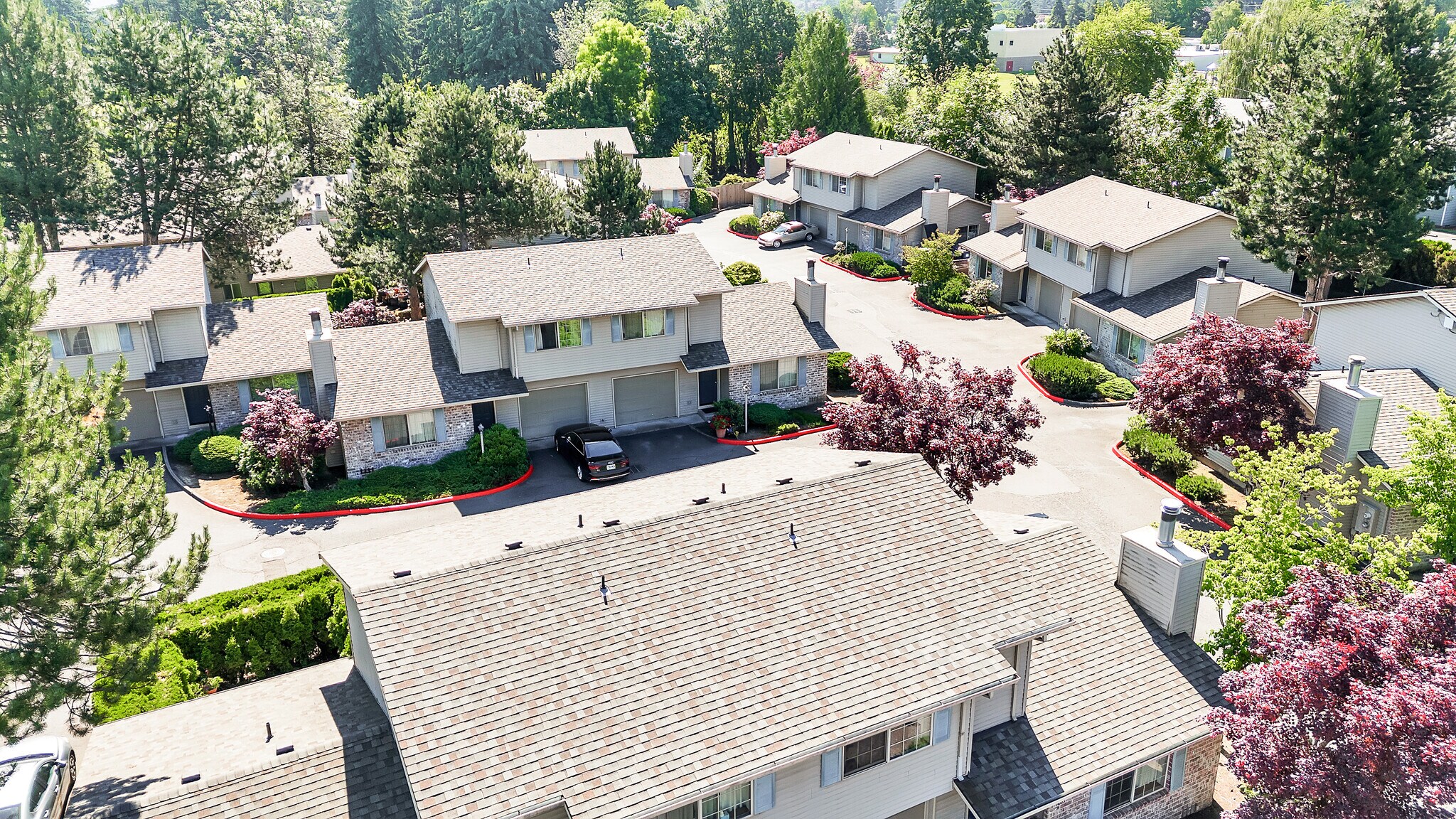 1020 NE 183rd Ave, Portland, OR for sale Primary Photo- Image 1 of 1