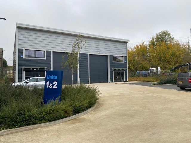 Alms Close, Huntingdon for lease Primary Photo- Image 1 of 2