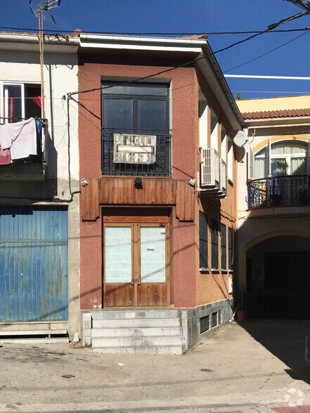 Retail in Becerril de la Sierra, Madrid for sale - Primary Photo - Image 1 of 1
