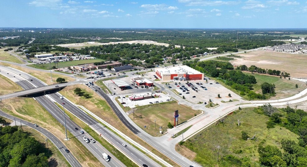 S Hwy 75, Sherman, TX for sale - Building Photo - Image 2 of 4