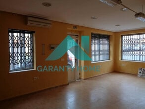 Retail in Cáceres, Cáceres for lease Interior Photo- Image 1 of 6