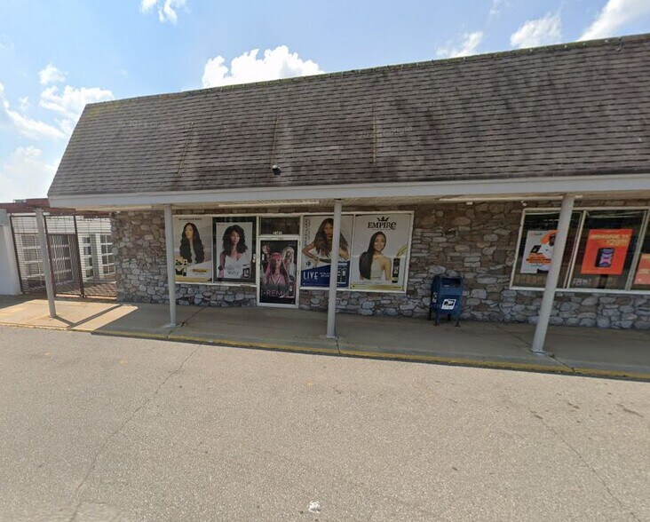 2303-2321 Michigan, Michigan City, IN for lease - Building Photo - Image 1 of 5