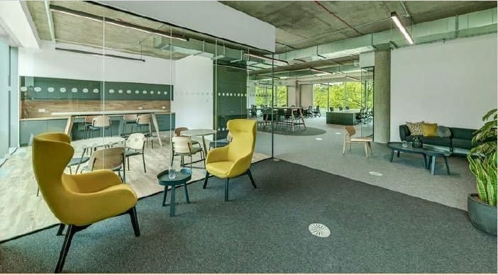 Basingstoke Rd, Reading for lease - Interior Photo - Image 2 of 19