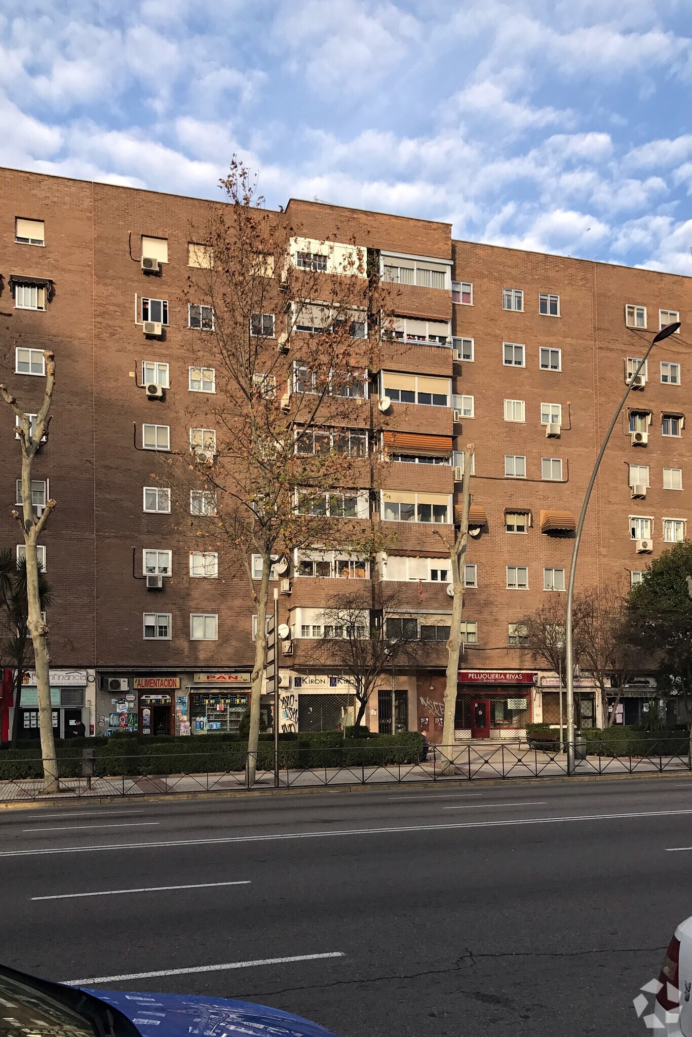 Calle De Leganés, 61, Fuenlabrada, Madrid for sale Primary Photo- Image 1 of 3