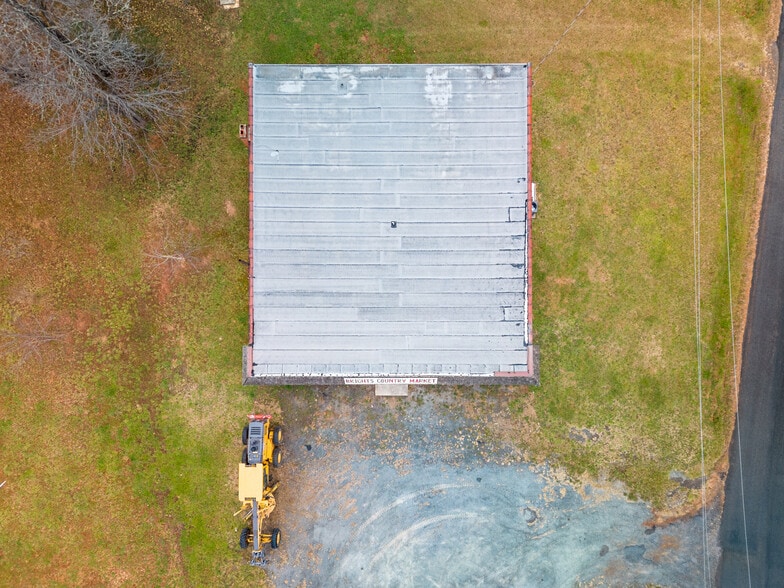 3628 Brights Rd, Pittsville, VA for sale - Building Photo - Image 2 of 62