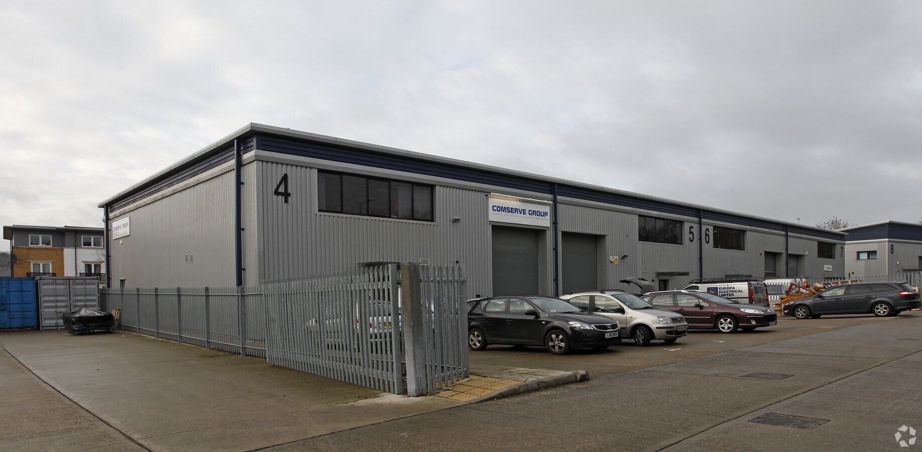 Station Rd, Kings Langley, HRT WD4 8GW