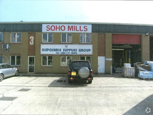 London Rd, Wallington for lease Primary Photo- Image 1 of 2