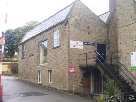 Penistone Rd, Huddersfield for lease - Building Photo - Image 2 of 6