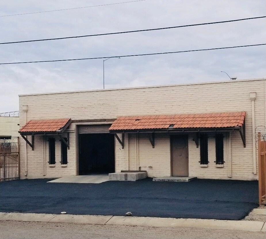 917 S Curtis Ave, Tucson, AZ 85719