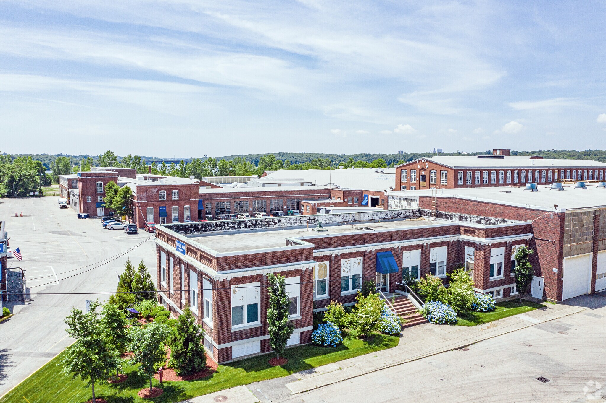 310 Bourne Ave, Rumford, RI 02916 Phillipsdale Landing