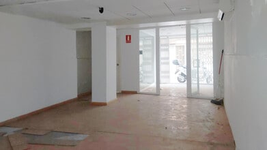 Retail in Reus, Tarragona for lease Interior Photo- Image 1 of 7